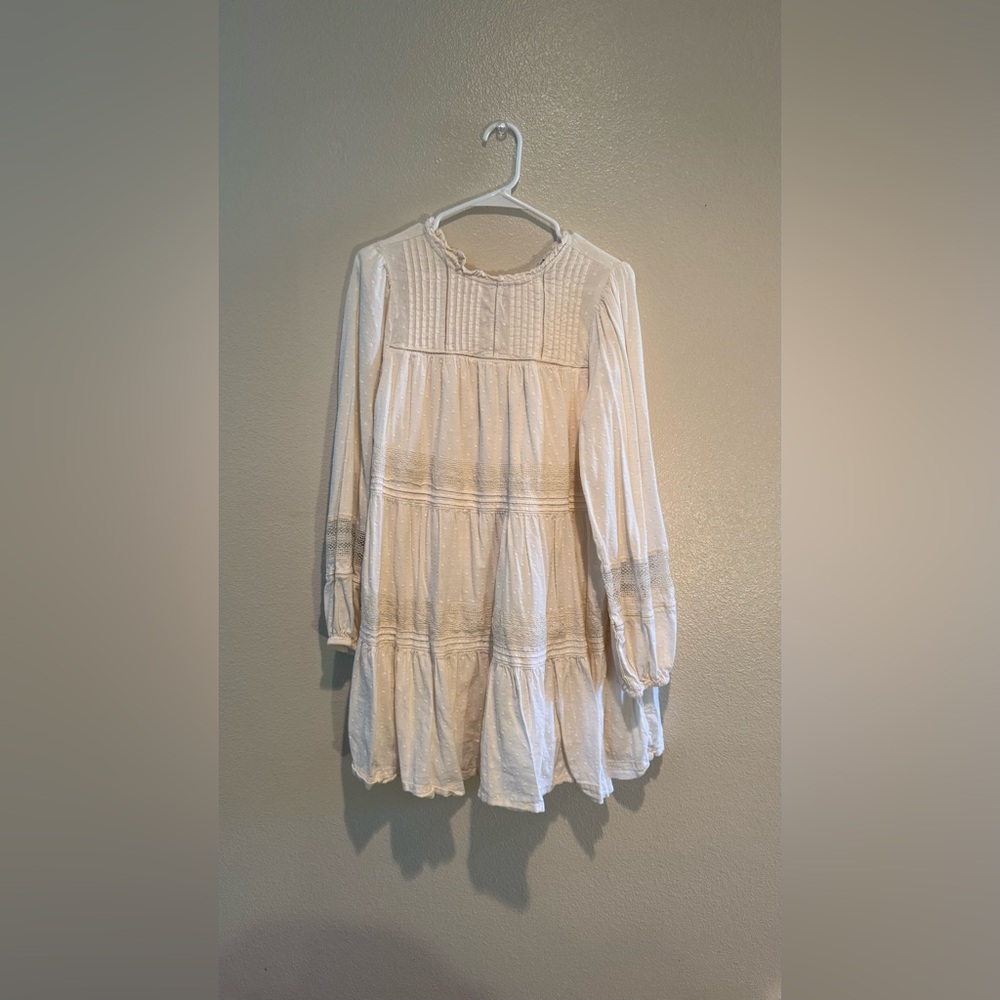 Old Navy Cream Long Sleeve Boho Tiered Dress - Picture 3 of 9